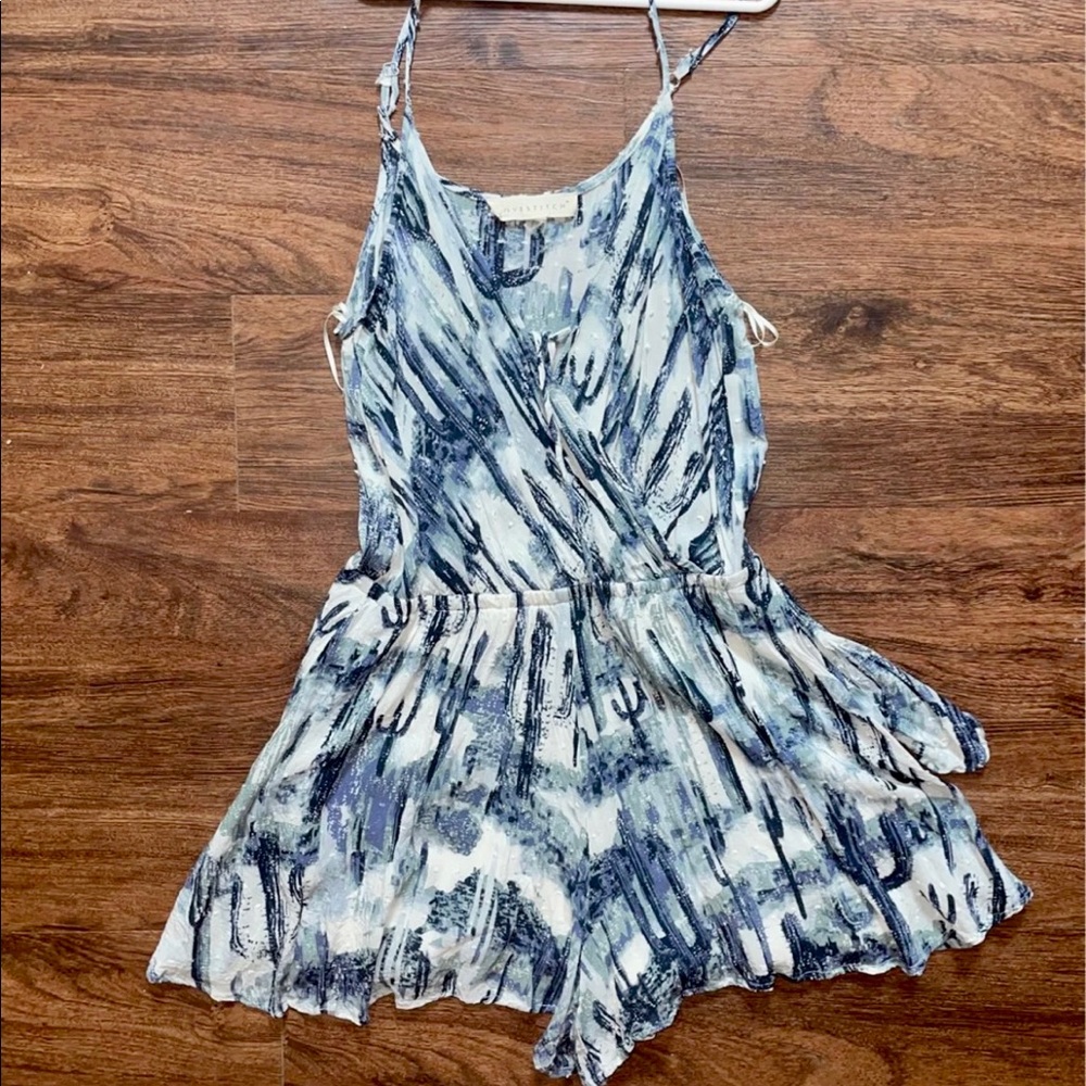 Love Stitch womens small romper